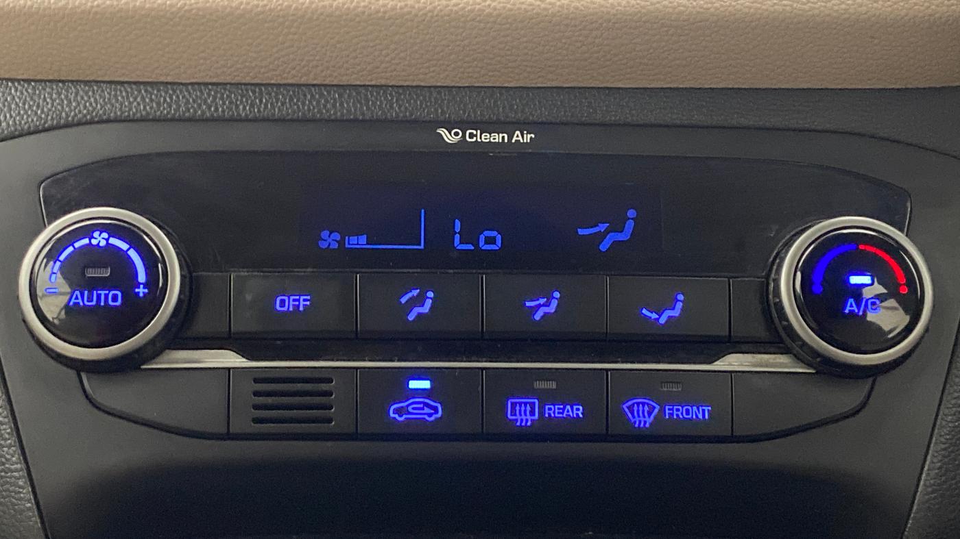 2018 Hyundai Elite i20 ASTA 1.2 (O), Petrol, Manual, 44,563 km, Automatic Climate Control