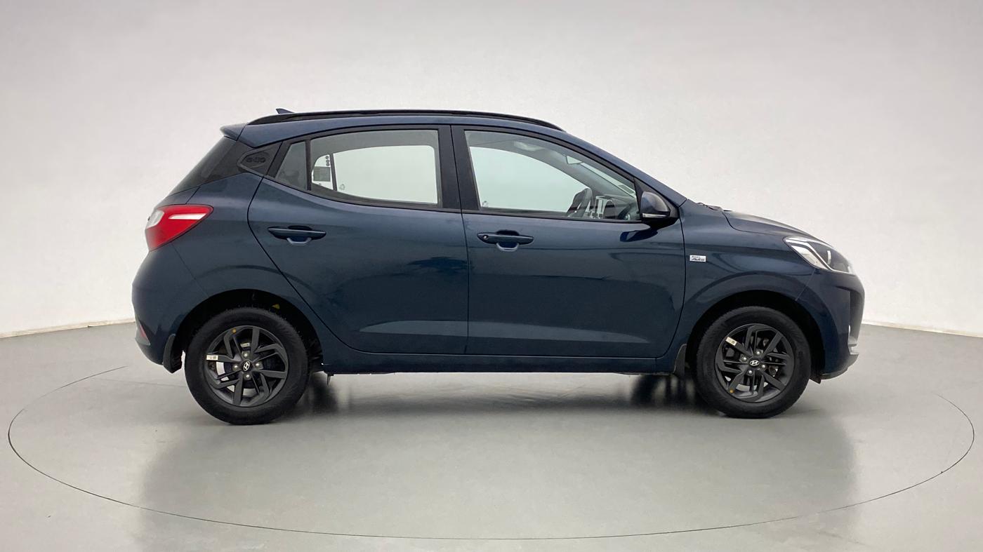 2020 Hyundai GRAND I10 NIOS SPORTZ 1.2 AT, Petrol, Automatic, 3,892 km, Right Side View