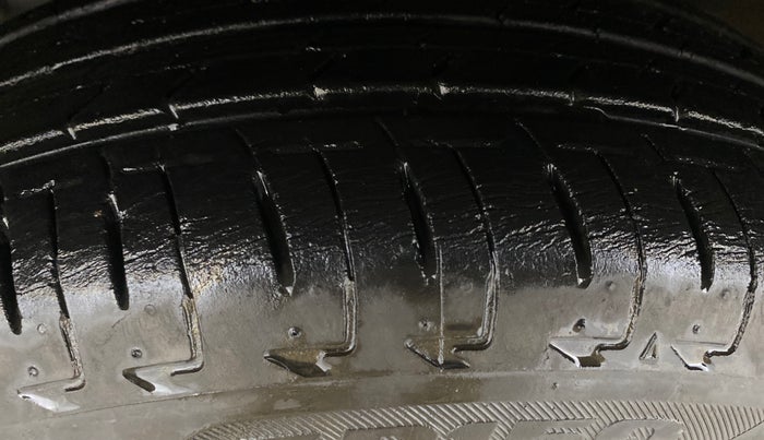 2018 Maruti IGNIS ZETA 1.2 AMT, Petrol, Automatic, 12,309 km, Left Front Tyre Tread