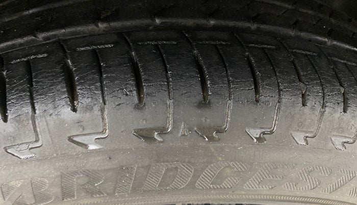 2018 Maruti IGNIS ZETA 1.2 AMT, Petrol, Automatic, 12,309 km, Right Front Tyre Tread