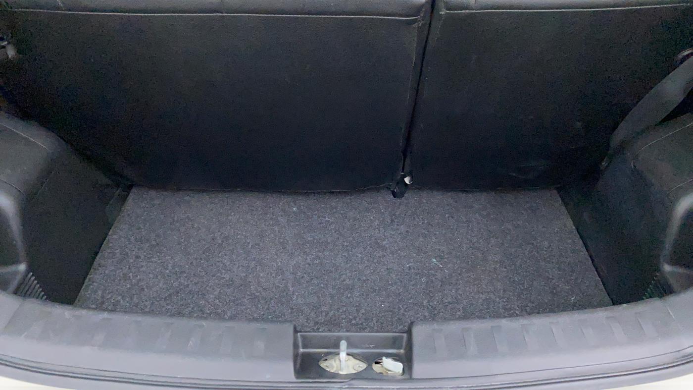 2017 Maruti Swift VXI D, Petrol, Manual, 37,940 km, Boot Inside View