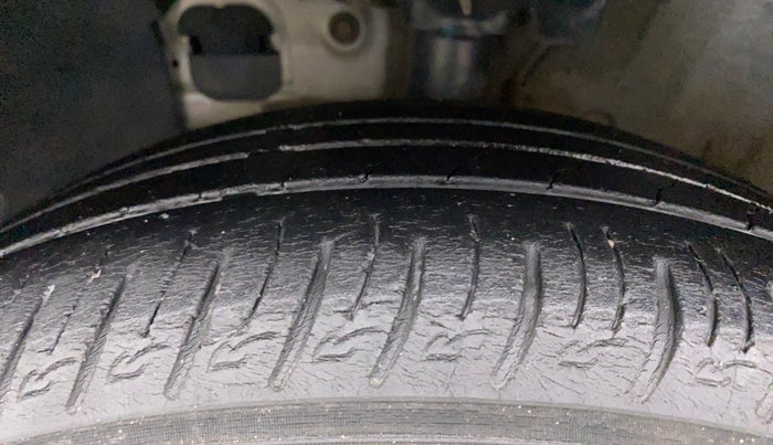 2022 Hyundai VENUE SX 1.0 TURBO, Petrol, Manual, 48,908 km, Left Front Tyre Tread