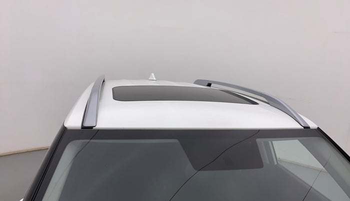 2022 Hyundai VENUE SX 1.0 TURBO, Petrol, Manual, 48,908 km, Roof