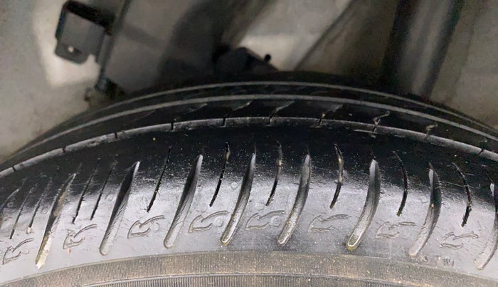 2022 Hyundai VENUE SX 1.0 TURBO, Petrol, Manual, 48,908 km, Left Rear Tyre Tread