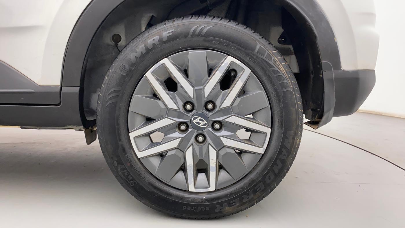 2022 Hyundai VENUE SX 1.0 TURBO, Petrol, Manual, 48,908 km, Left Rear Wheel