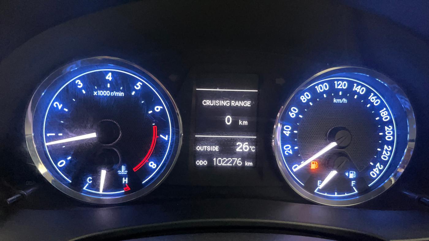 2015 Toyota Corolla Altis G PETROL, Petrol, Manual, 1,02,213 km, Odometer Image