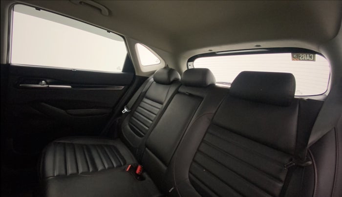 2019 KIA SELTOS GTX AT 1.4 PETROL, Petrol, Automatic, 63,075 km, Right Side Rear Door Cabin