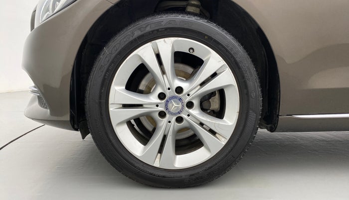 2014 Mercedes Benz C Class C 220 CDI AVANTGARDE, Diesel, Automatic, 61,130 km, Left Front Wheel