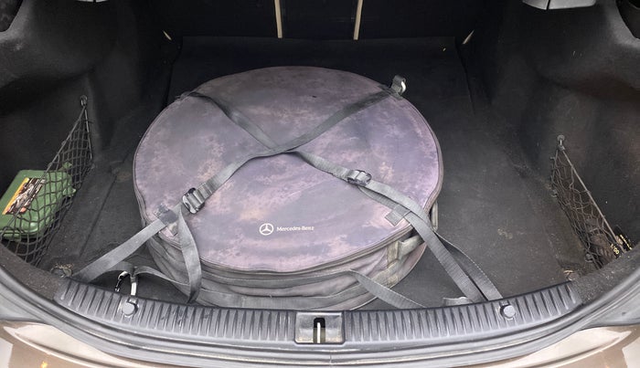 2014 Mercedes Benz C Class C 220 CDI AVANTGARDE, Diesel, Automatic, 61,130 km, Boot Inside