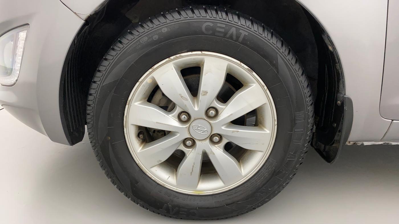 2013 Hyundai i20 SPORTZ 1.2, Petrol, Manual, 77,170 km, Left Front Wheel