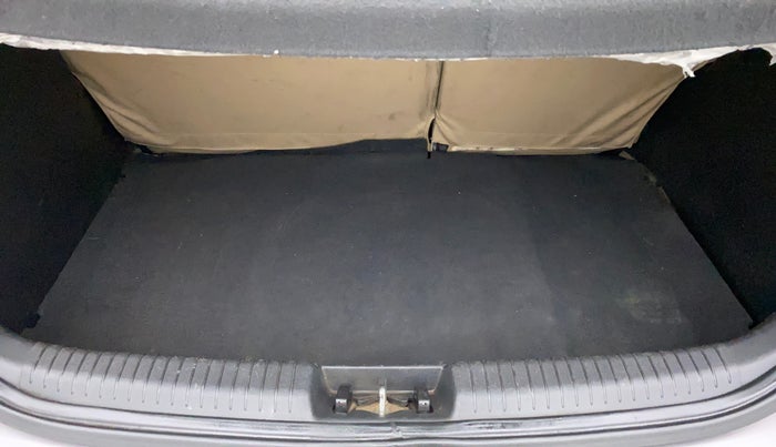 2013 Hyundai i20 SPORTZ 1.2, Petrol, Manual, 77,170 km, Boot Inside