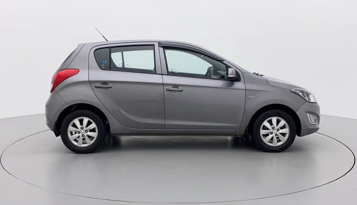 2013 Hyundai i20 SPORTZ 1.2, Petrol, Manual, 77,170 km, Right Side View