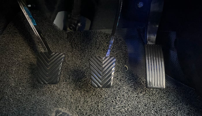 2023 Hyundai NEW I20 ASTA (O) 1.2 MT, Petrol, Manual, 19,450 km, Pedals