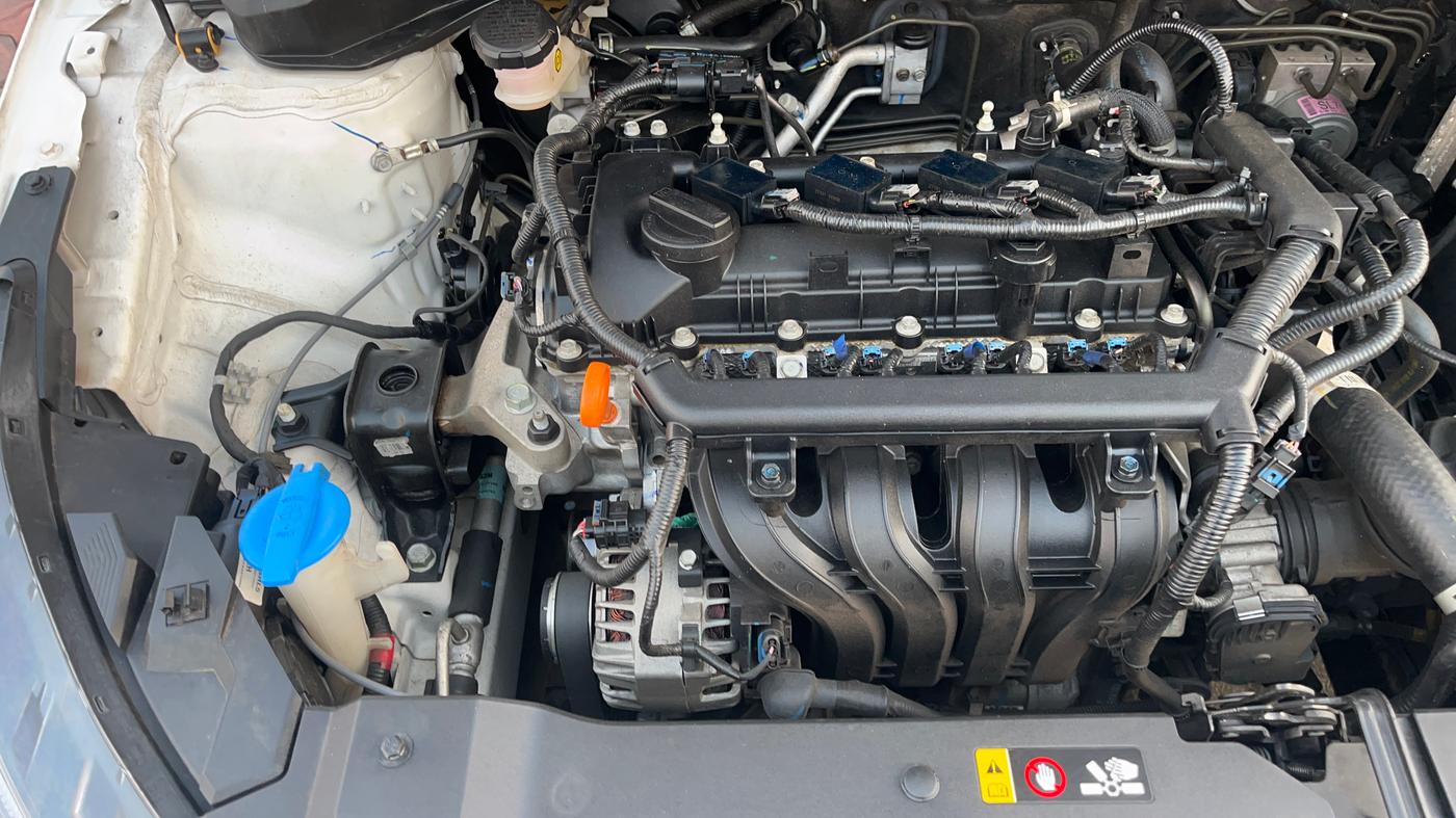 2023 Hyundai NEW I20 ASTA (O) 1.2 MT, Petrol, Manual, 19,450 km, Engine View - Right