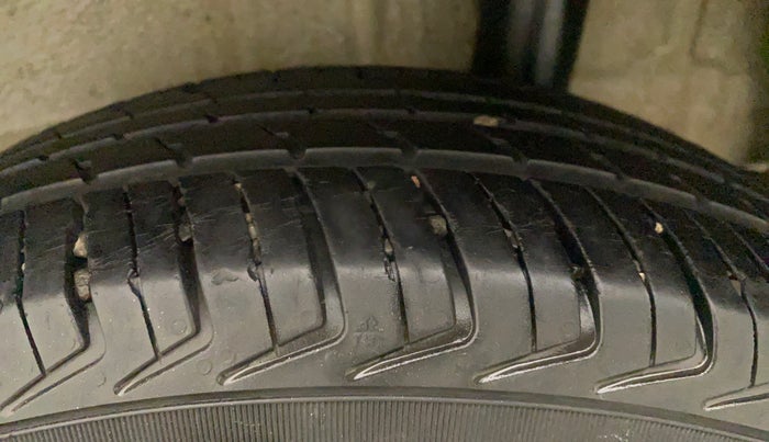 2021 Maruti New Wagon-R LXI CNG 1.0, CNG, Manual, 27,150 km, Left Rear Tyre Tread