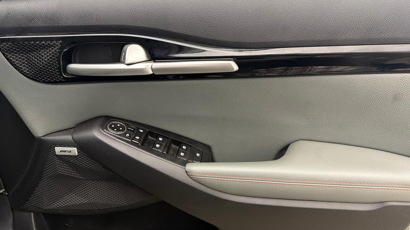2025 KIA SELTOS  X LINE 1.5 DIESEL AT, Diesel, Automatic, 10,712 km, Driver Side Door Panels Control