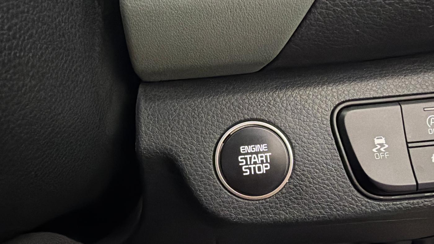 2025 KIA SELTOS  X LINE 1.5 DIESEL AT, Diesel, Automatic, 10,712 km, Keyless Start/ Stop Button
