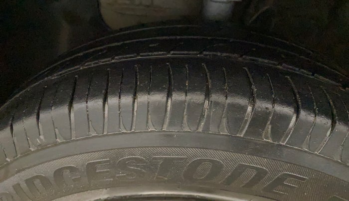 2017 Hyundai Elite i20 SPORTZ 1.2, Petrol, Manual, 90,588 km, Left Front Tyre Tread