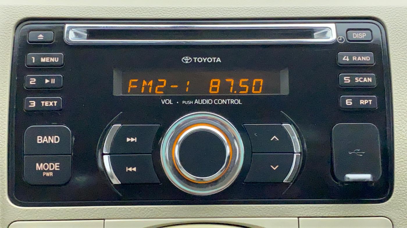 2014 Toyota Etios Liva G SP, Petrol, Manual, 22,230 km, Infotainment System