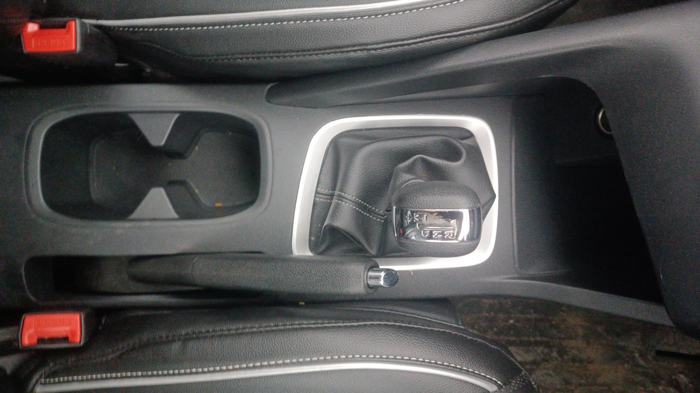 2025 Nissan MAGNITE Acenta B4D 1.0 Petrol AMT, Petrol, Automatic, 2,497 km, Gear Lever