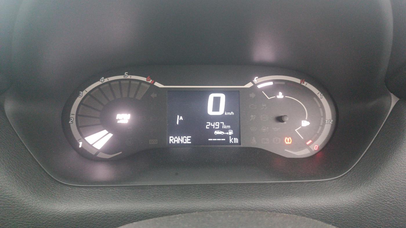 2025 Nissan MAGNITE Acenta B4D 1.0 Petrol AMT, Petrol, Automatic, 2,497 km, Odometer Image