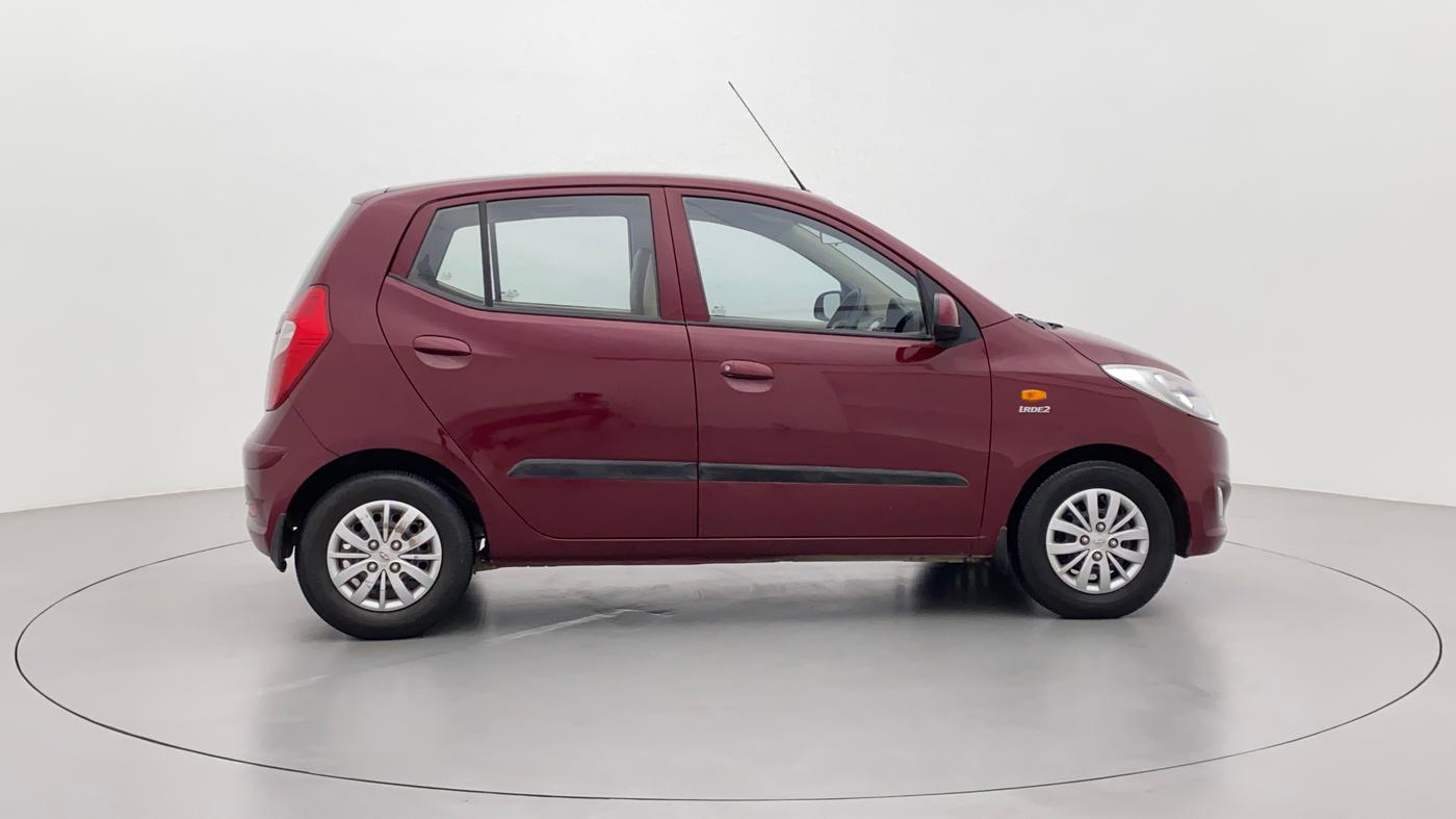 2016 Hyundai i10 SPORTZ 1.1 IRDE2, Petrol, Manual, 48,217 km, Right Side View