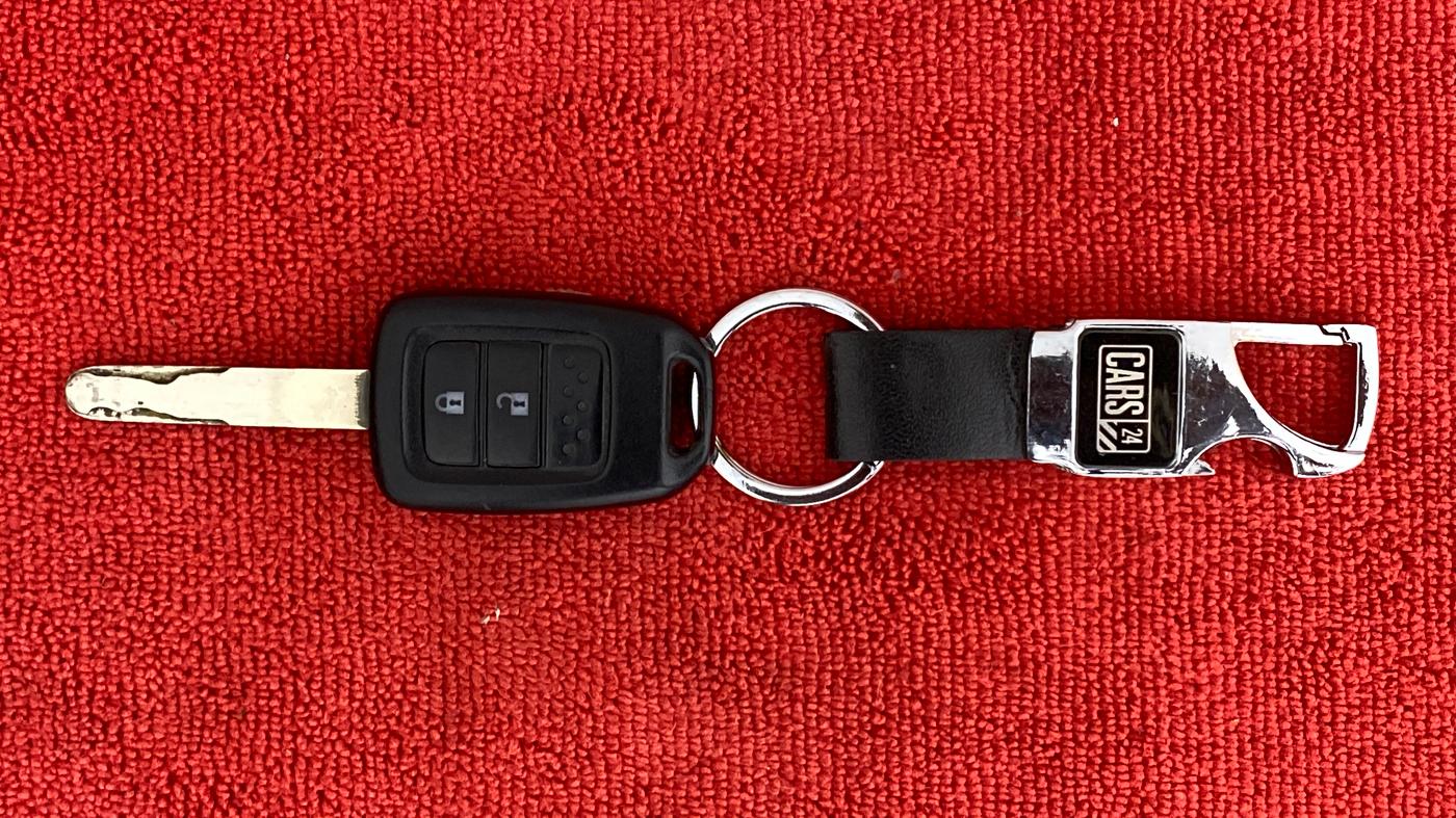 2014 Honda City SV CVT PETROL, Petrol, Automatic, 70,000 km, Key Close Up