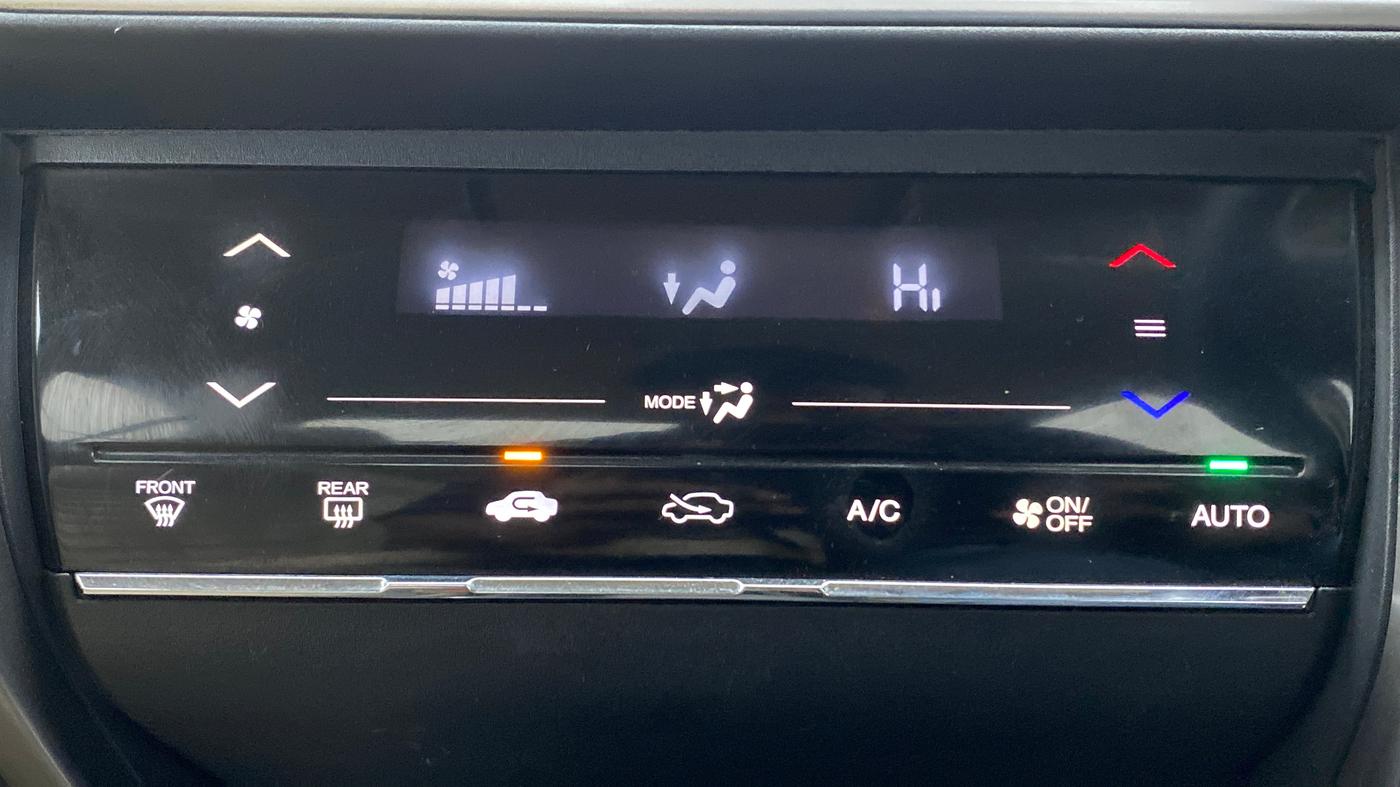 2014 Honda City SV CVT PETROL, Petrol, Automatic, 70,000 km, Automatic Climate Control