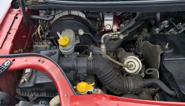 2016 Mahindra TUV300 T8 AMT, Diesel, Automatic, 55,936 km, Engine View - Right