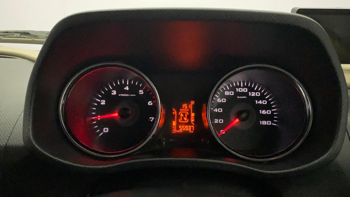 2016 Mahindra TUV300 T8 AMT, Diesel, Automatic, 55,961 km, Odometer Image