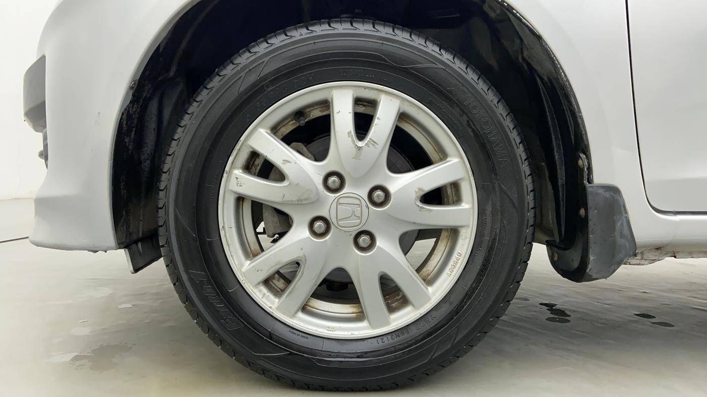 2015 Honda Brio 1.2 VX AT I VTEC, Petrol, Automatic, 26,251 km, Left Front Wheel