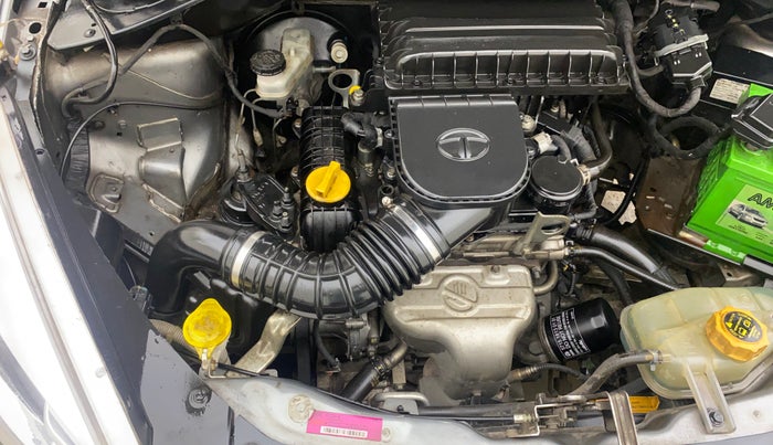 2018 Tata Tiago XM PETROL, Petrol, Manual, 1,21,475 km, Engine View - Right