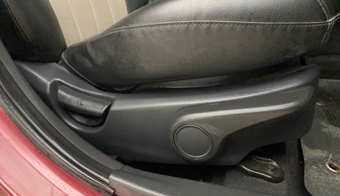 2016 Hyundai Grand i10 ASTA (O) AT 1.2 KAPPA VTVT, Petrol, Automatic, 63,796 km, Driver Side Adjustment Panel