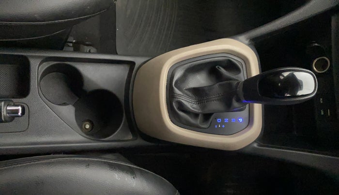 2016 Hyundai Grand i10 ASTA (O) AT 1.2 KAPPA VTVT, Petrol, Automatic, 63,796 km, Gear Lever