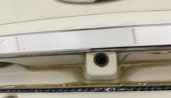 2016 Hyundai Verna FLUIDIC 4S1.6 VTVT SX AT, Petrol, Automatic, 95,846 km, Parking Camera