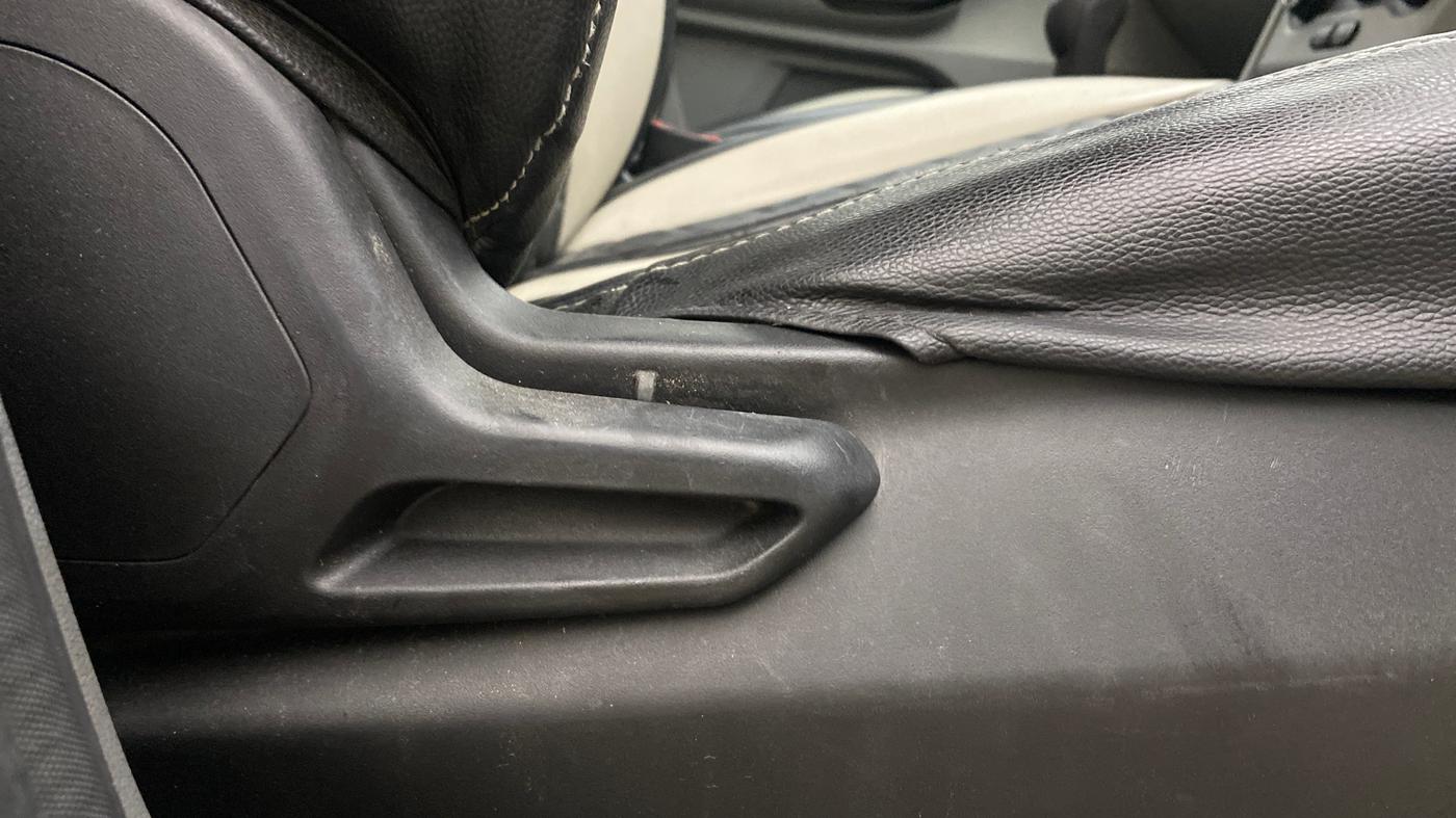 2021 Tata TIGOR XZ PETROL, Petrol, Manual, 1,22,399 km, Driver Side Adjustment Panel