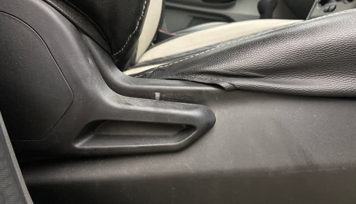 2021 Tata TIGOR XZ PETROL, Petrol, Manual, 1,22,399 km, Driver Side Adjustment Panel
