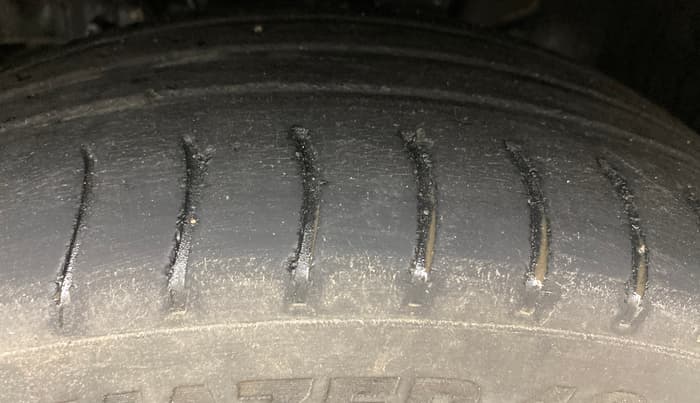 2021 Tata TIGOR XZ PETROL, Petrol, Manual, 1,22,399 km, Left Front Tyre Tread