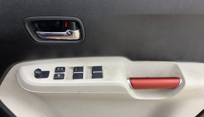 2018 Maruti IGNIS DELTA 1.2, Petrol, Manual, 35,401 km, Driver Side Door Panels Control