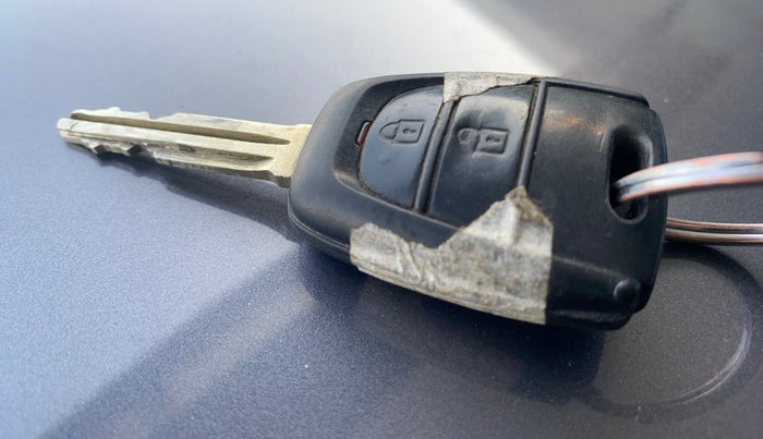 2015 Hyundai Grand i10 SPORTZ 1.2 KAPPA VTVT, Petrol, Manual, 44,161 km, Key Close Up