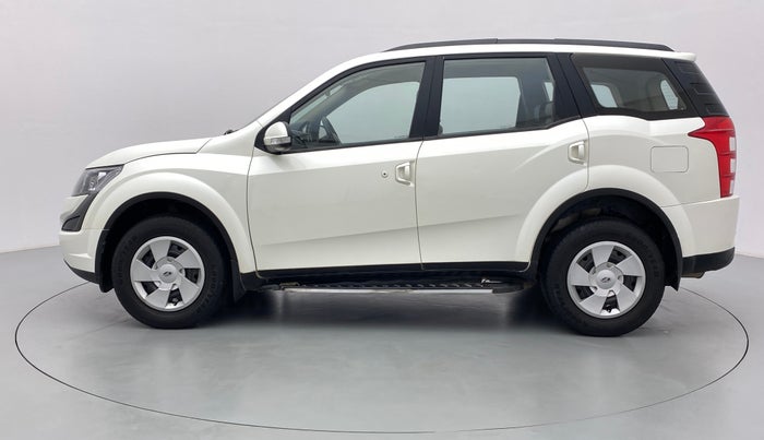 2016 Mahindra XUV500 W6 4X2, Diesel, Manual, 77,738 km, Left Side