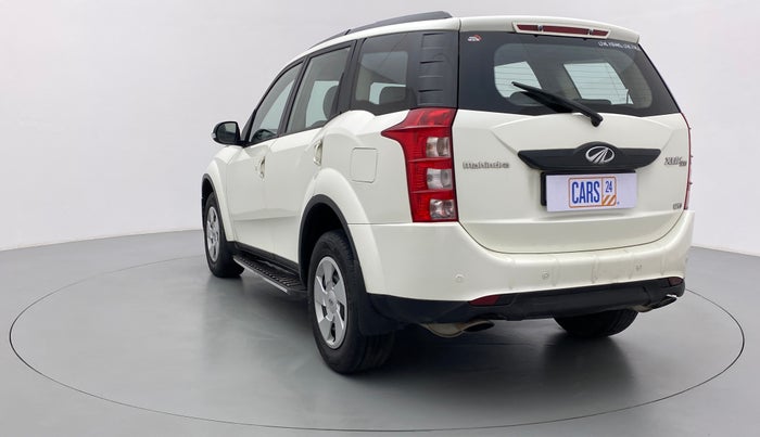 2016 Mahindra XUV500 W6 4X2, Diesel, Manual, 77,738 km, Left Back Diagonal