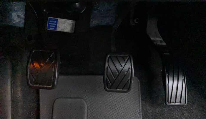 2021 Maruti Vitara Brezza ZXI +, Petrol, Manual, 7,976 km, Pedals