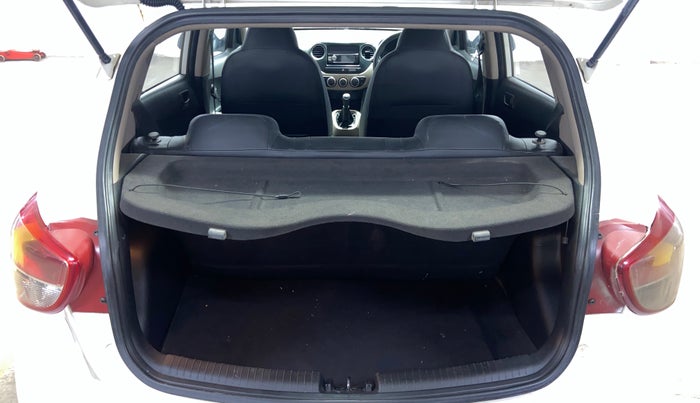 2014 Hyundai Grand i10 MAGNA 1.2 KAPPA VTVT, Petrol, Manual, 87,940 km, Boot Inside