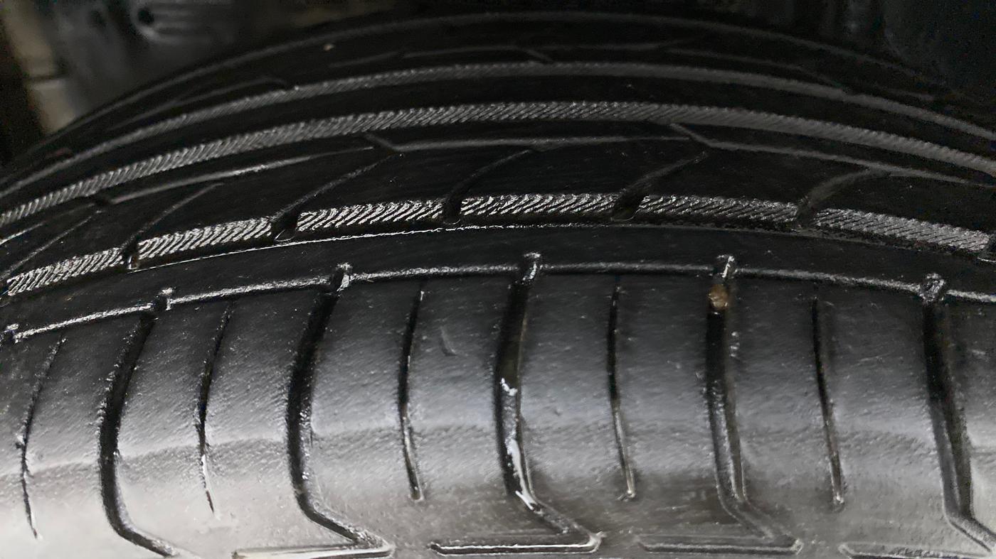 2018 Toyota YARIS G CVT, Petrol, Automatic, 56,714 km, Left Front Tyre Tread