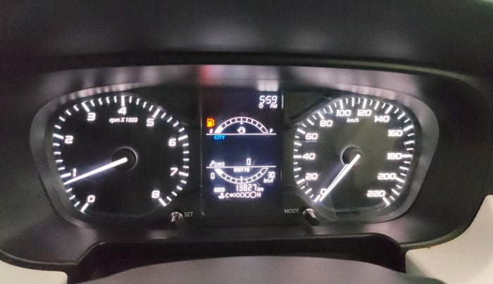 2023 Tata PUNCH ACCOMPLISHED MT, Petrol, Manual, 13,826 km, Odometer Image