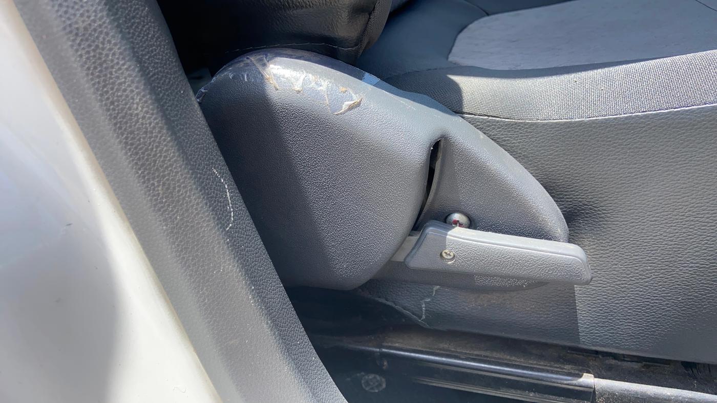 2018 Maruti Alto 800 LXI, Petrol, Manual, 91,965 km, Driver Side Adjustment Panel
