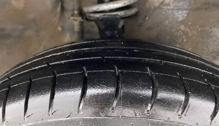2013 Maruti Alto 800 VXI, Petrol, Manual, 76,544 km, Right Front Tyre Tread