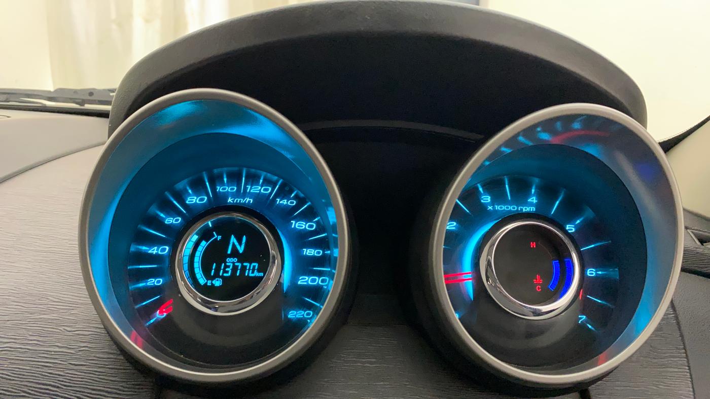 2021 Mahindra XUV500 W9, Diesel, Manual, 1,13,770 km, Odometer Image