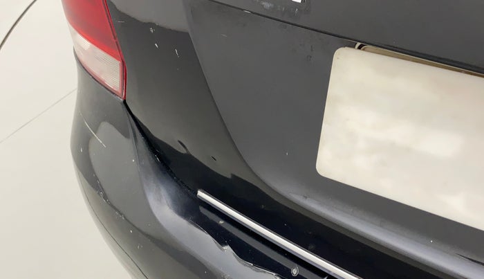 2011 Volkswagen Vento HIGHLINE PETROL AT, Petrol, Automatic, 67,403 km, Dicky (Boot door) - Slightly dented